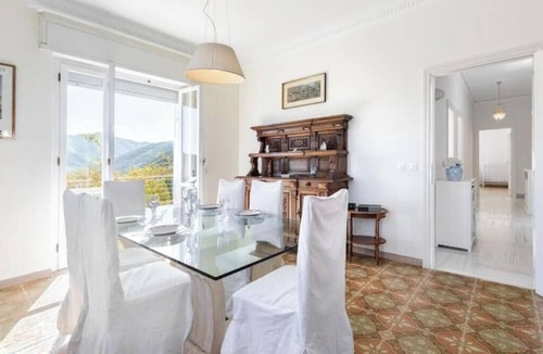 Boissano Apartment | Hostdomus - Overseas Suite