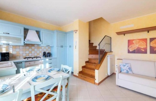 Canova House | Hostdomus - Villa Bea
