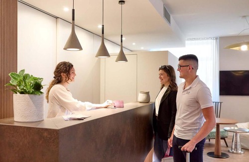 Torbole sul Garda Hotel | Hotel Centrale