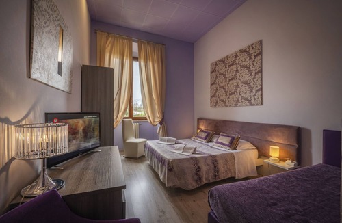 Colle di Val d'Elsa Hotel | Hotel Palazzo Renieri - 3stelle S
