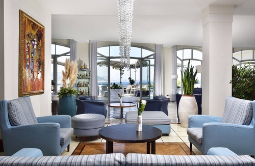 Raito Hotel | Hotel Raito