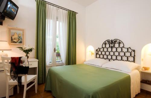 Lacco Ameno Hotel | Hotel Villa Angelica - Adults Only