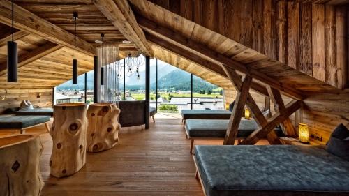 Valle San Silvestro Hotel | Hotel Villa Monica