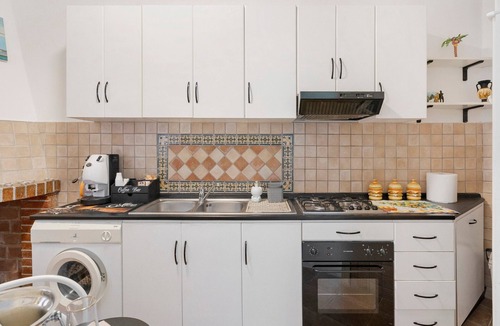 Castel Volturno Apartment | House Le Antiche Mura