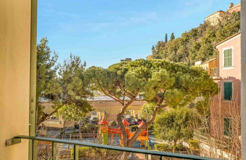 Borgo Antico Apartment | In the very center of Monterosso al Mare, surrounded by colorful alleys and the scent of the sea, Cà Maccaja is a newly renovated apartment designed for those who wish to experience the Cinque Terre with authenticity and comfort. Its central location al