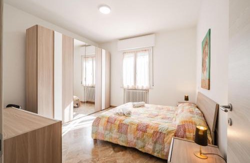 Formigine House | IZZ1 Apartments Plus - Motor&Food Valley