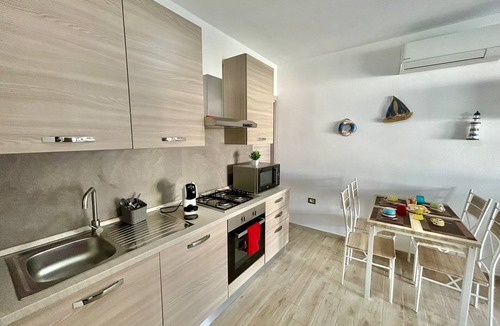 San Giovanni House | [Just steps from the beach]Cozy new home with veranda and garden in San Giovanni