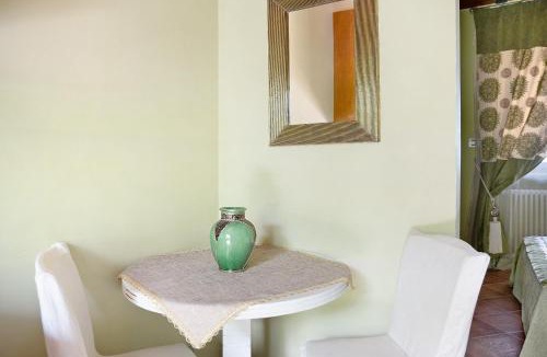 Cerretto Langhe Apartment | La Corte di Langa alloggio Giada