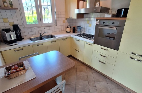 Maccagno House | La Tramontana, detached vacation home with beautiful garden close to the lake
