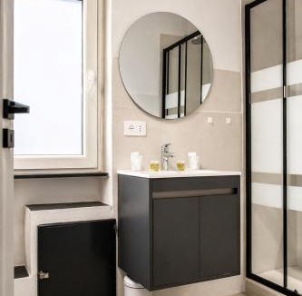 Pre Apartment | La Marina Attic Mansarda con vista su Porto Antico