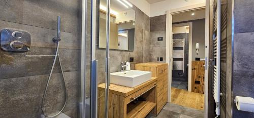 Valtellina Apartment | La Sorgente Appartamento Martin