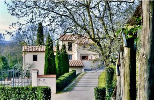 Serravalle Pistoiese Apartment | La Terrazza @ Casa d'Olival - an Unforgettable Escape and Stunning Sunsets
