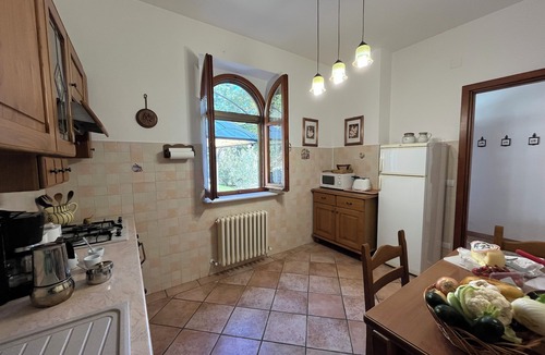 Tuoro sul Trasimeno Villa | Lake-View Private Umbria Villa & Pool