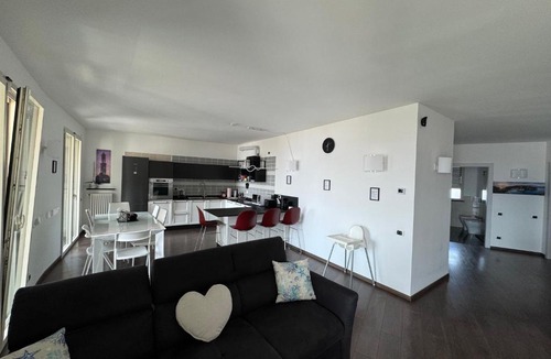 Genoa Apartment | Lanternalba appartamento con vista sul porto antico