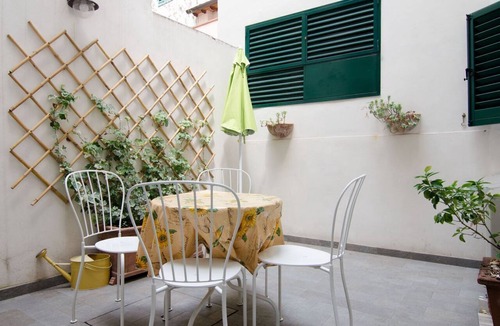 Santa Croce Apartment | Large and completely refurbished apartment with a beautiful patio.
