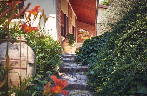 Perugia Apartment | Le Balze Charming Apartment in villa, private garden, 10 min from Perugia Centre