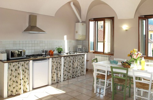 Boscomare House | Le Volte & Terrazzo (PTB192) by Interhome