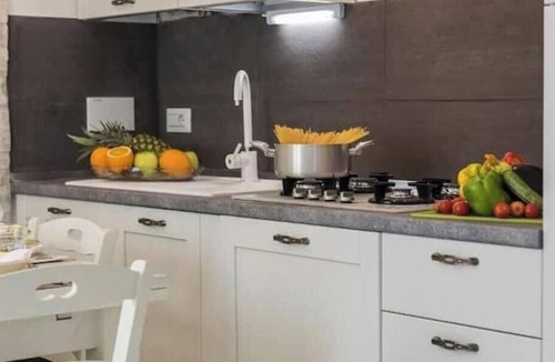 San Jacopino Apartment | Little Box House - Modern design and tranquility in the heart of the city