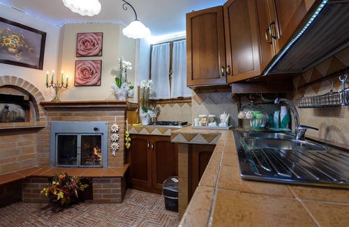 Pignola Apartment | Lodge-Private Bathroom