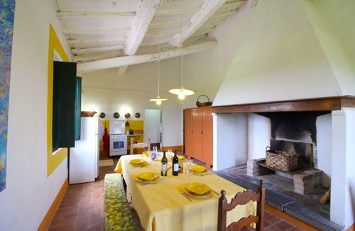 Foiano della Chiana Apartment | Lovely apartment for 8 people with pool, WIFI and pets allowed