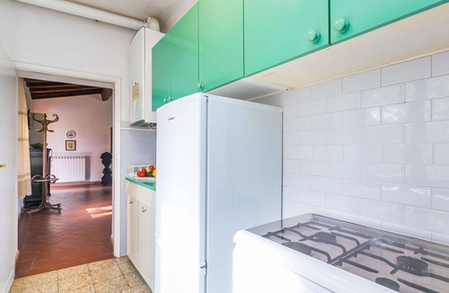 Monteriggioni Villa | Lovely apartment in villa for 6 people with WIFI, pool, TV, patio, pets allowed and panoramic view