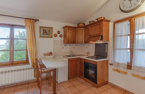 Castel del Piano House | Lovely home in Castel del Piano GR