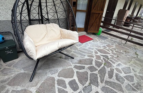 Castione della Presolana Apartment | Luxury Apartment on the Ski Slopes with a Garage