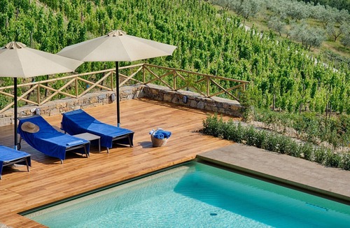 Panzano in Chianti Apartment | Luxury Chianti in Olives in Panzano Chianti