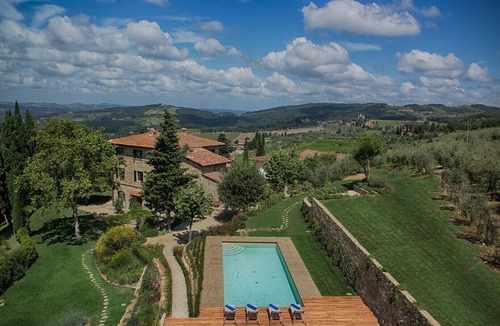 Panzano in Chianti Apartment | Luxury Chianti in Olives in Panzano Chianti
