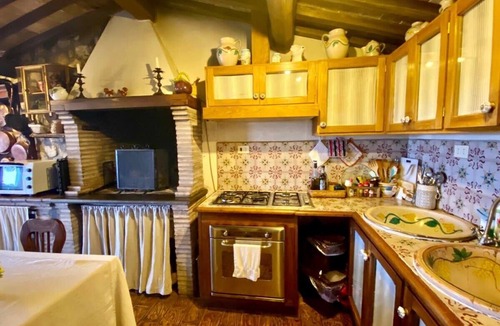 Castiglione in Teverina House | Luxury Villa w/Spa, Pools & Winery - Tuscany Border