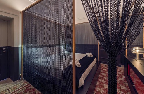 Torre a Mare Bed & Breakfast | MAISON GIANNINO A 19th-century villa 5 minutes from the sea and our restaurant.
