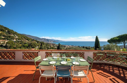 Roquebrune-Cap-Martin Villa | Maison Soleillade – A rustic, peaceful home with a view of the sea