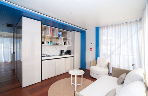 Loano Boat Rental | Marina Suite