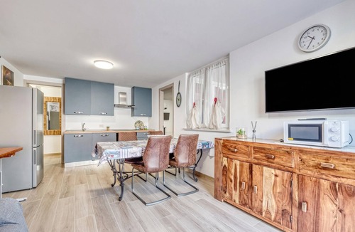 Ceriale Apartment | Merlo D - Center & Private Parking, Ceriale, Italy