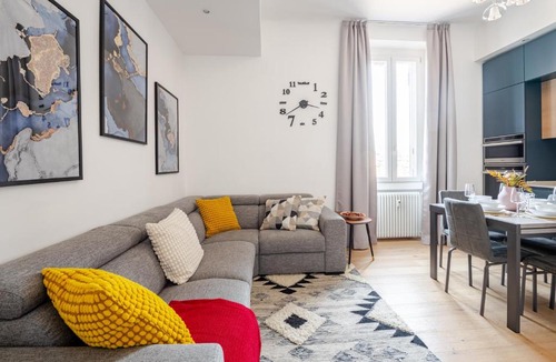 Ponte Seveso Apartment | Milan Central Luxury Apartment