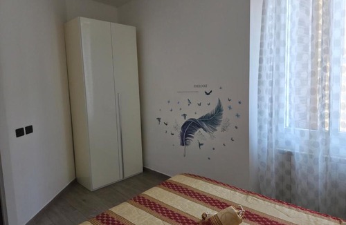 Como City Centre Apartment | Miriam's House in Como center - 80 m2 - Free parking car