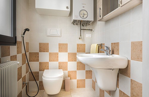 Salgareda Apartment | Modern Apartment near Noventa di Piave Designer Outlet and the Sea