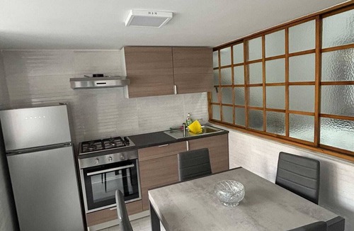 Naples Apartment | Modern apartment perfect for couples and families.