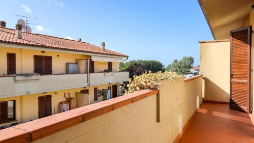 Serravalle Pistoiese Apartment | Modern Loft - with Balcony and Parking