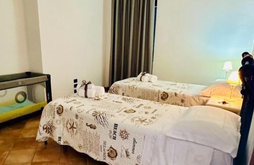 Monte di Procida House | Near Acquamorta Beach - Villa Lamberti Casa Sole