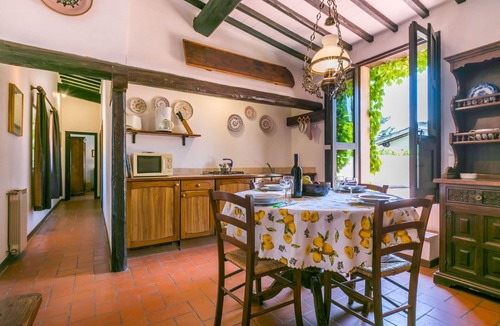 Colle di Val d'Elsa House | Nice apartment in villa for 4 people with pool, WIFI, TV, terrace and panoramic view