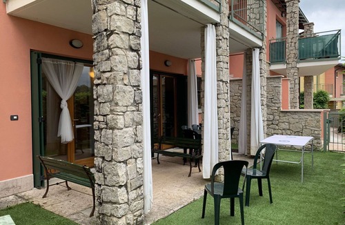 Albisano Apartment | Nice apartment for 8 guests with pool and terrace
