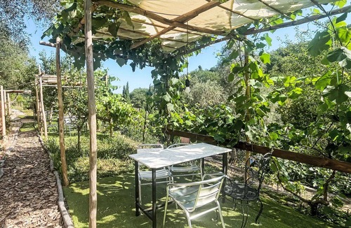 Prela Apartment | Nice apartment for 6 people with WIFI, pool, TV, patio and pets allowed