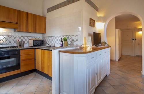 Baja Sardinia Apartment | Nice apartment for 7 people with WIFI, A/C, TV and balcony