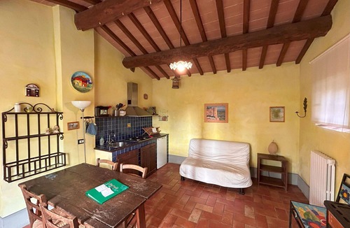 Monteleone d'Orvieto Apartment | Nice apartment for 4 people with WIFI, pool and TV