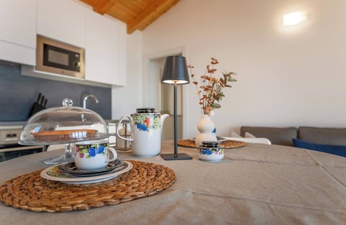 Vercana Apartment | Nonna Delfina Panorama holiday flat on Lake Como