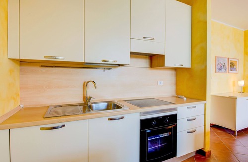 Monte Apartment | On Lakeside with 3 Pools and Tennis Courts - Apartment Azzurro