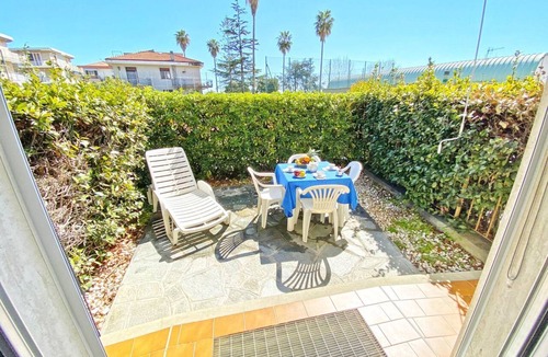 Santo Stefano al Mare Apartment | ONE-ROOM APARTMENT 50 metres from the SEA near SANREMO