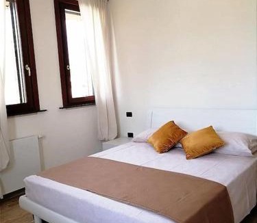 Punta Sabbioni Apartment | Orizzonte Marino Giallo Angolo solare verso la laguna