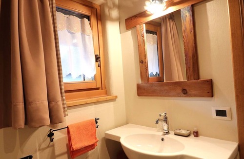 Valtellina Hostel | Ostello del Castello Tirano